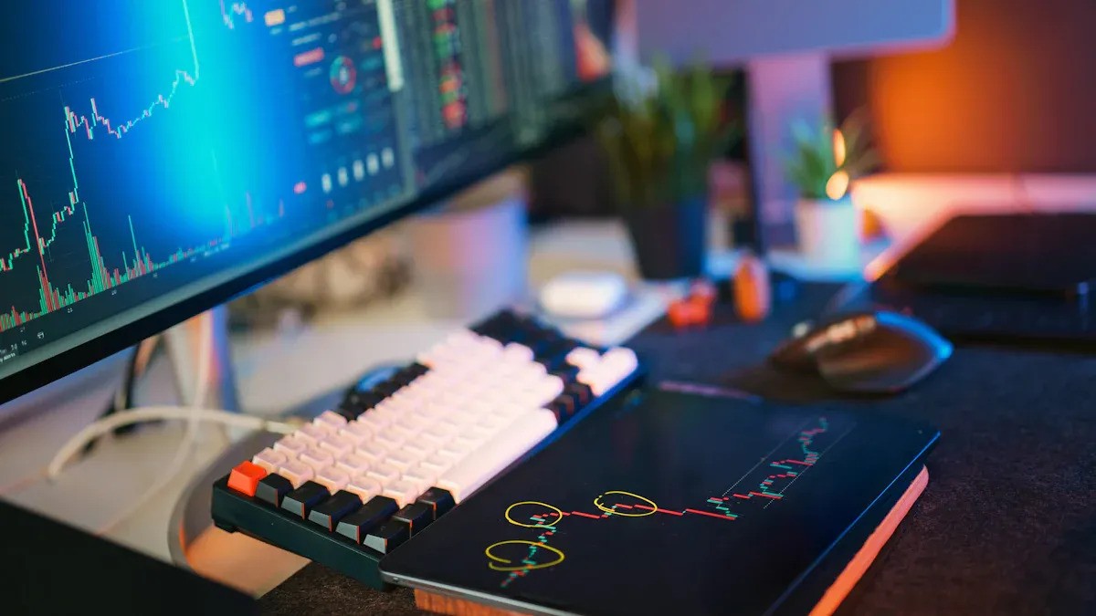 How to Use Pulp & Paper Price Trackers for Effective Market Monitoring